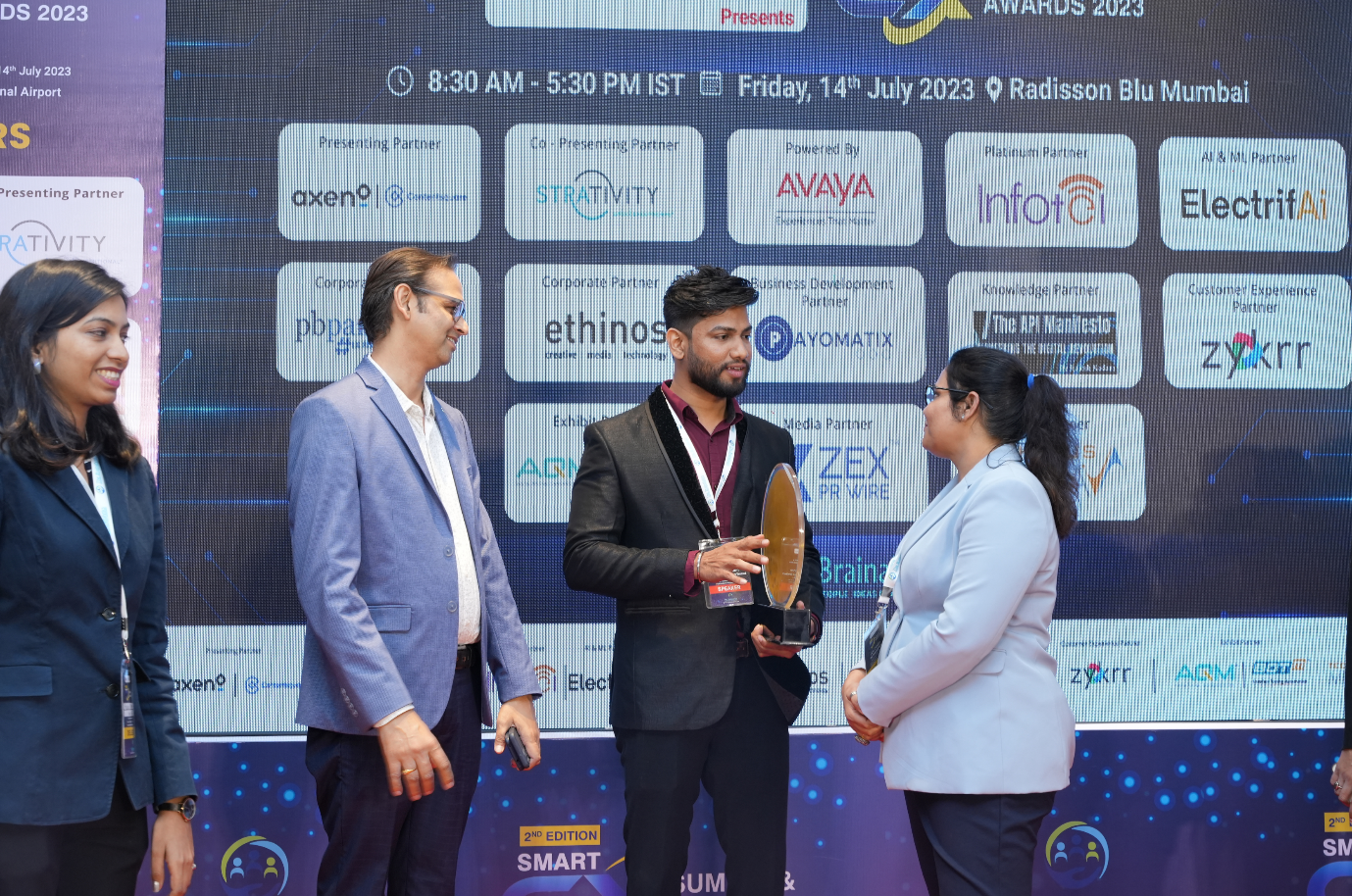 MAD4API Image gallery marquee